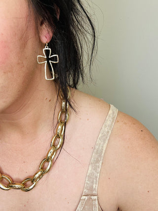 Chicago Chunky Gold Necklace-Necklaces-Carol Su-Motis & Co Boutique, Women's Fashion Boutique in Carthage, Missouri