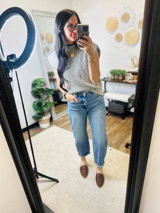 Jude Crop Mild Barrel Risen Jeans-Jeans-Risen-Motis & Co Boutique, Women's Fashion Boutique in Carthage, Missouri