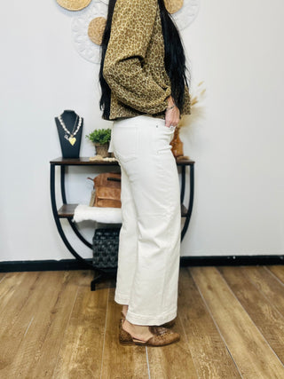 Kevin Tummy Control Wide Leg Ivory-jeans-Risen-Motis & Co Boutique, Women's Fashion Boutique in Carthage, Missouri