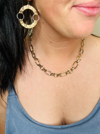 Biloxi Bold Gold Tone Necklace-Necklaces-Carol Su-Motis & Co Boutique, Women's Fashion Boutique in Carthage, Missouri