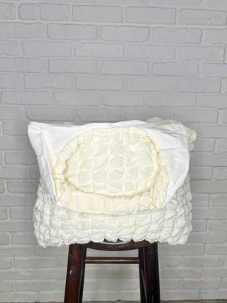 Day Out Cloud Tote Bag In Cream-Womens-Ave Shops-Motis & Co Boutique, Women's Fashion Boutique in Carthage, Missouri