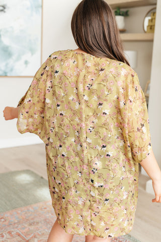Go Anywhere Floral Kimono-Kimonos-Ave Shops-Motis & Co Boutique, Women's Fashion Boutique in Carthage, Missouri