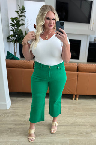 Judy Blue Lisa High Rise Control Top Wide Leg Crop Jeans in Kelly Green-Jeans-Ave-Motis & Co Boutique, Women's Fashion Boutique in Carthage, Missouri