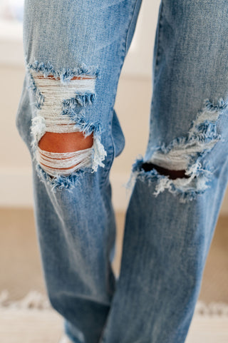 Rose High Rise 90's Straight Jeans in Light Wash-Jeans-Ave-Motis & Co Boutique, Women's Fashion Boutique in Carthage, Missouri