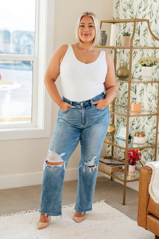 Rose High Rise 90's Straight Jeans in Light Wash-Jeans-Ave-Motis & Co Boutique, Women's Fashion Boutique in Carthage, Missouri