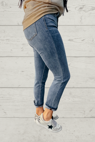 Ashton Cuffed Skinny Capri-Jeans-Judy Blue-Motis & Co Boutique, Women's Fashion Boutique in Carthage, Missouri